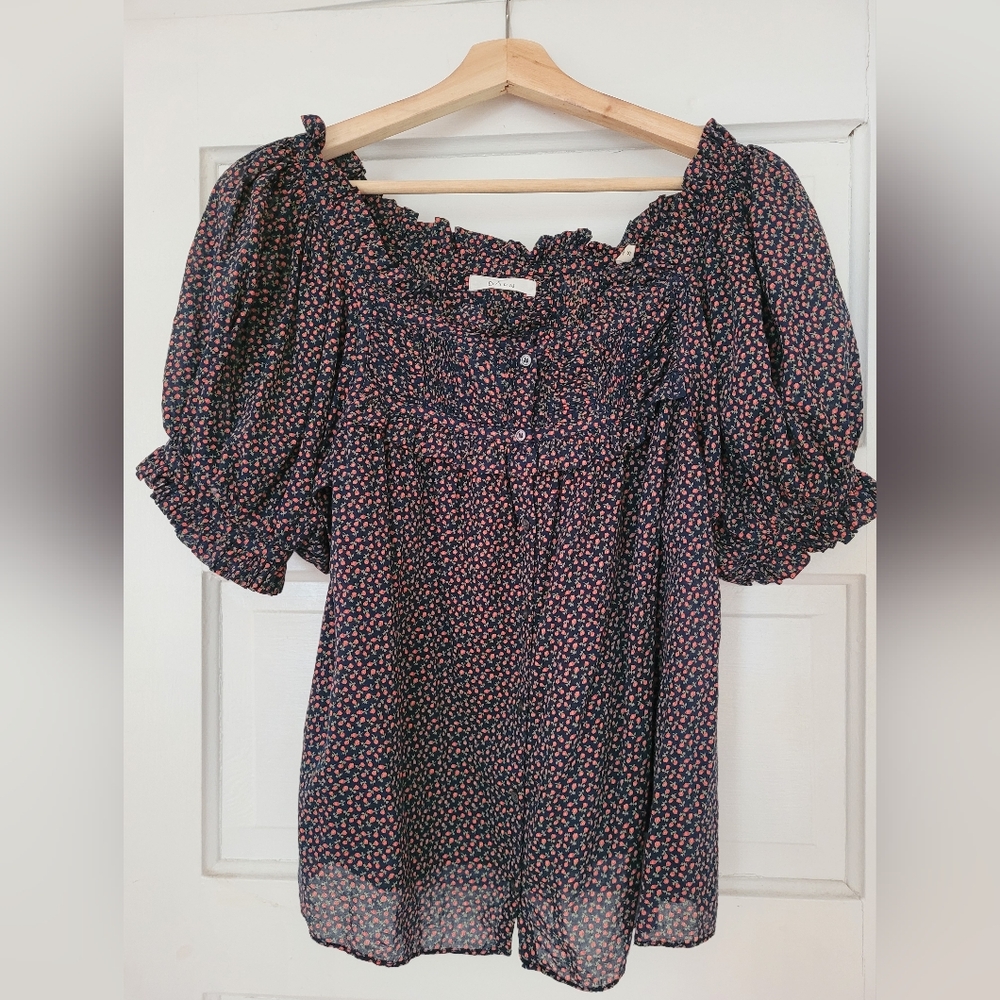 Doen Navy and Red Floral Blouse